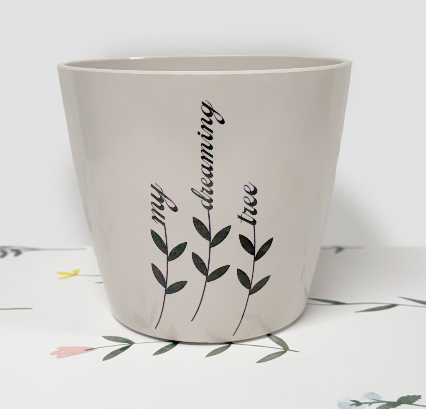 Dreaming Tree Plant Pot